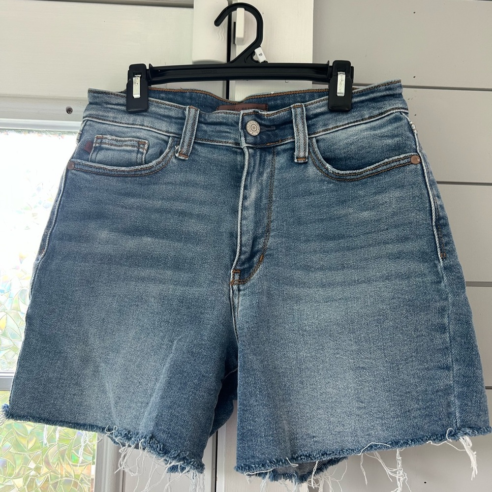 Judy Blue Jean Shorts Blue Casual Cut-Offs